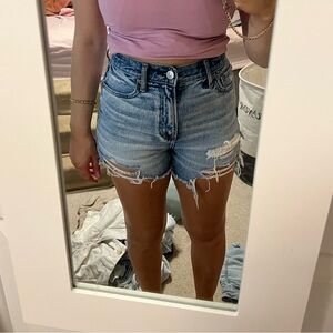 90’s boyfriend shorts